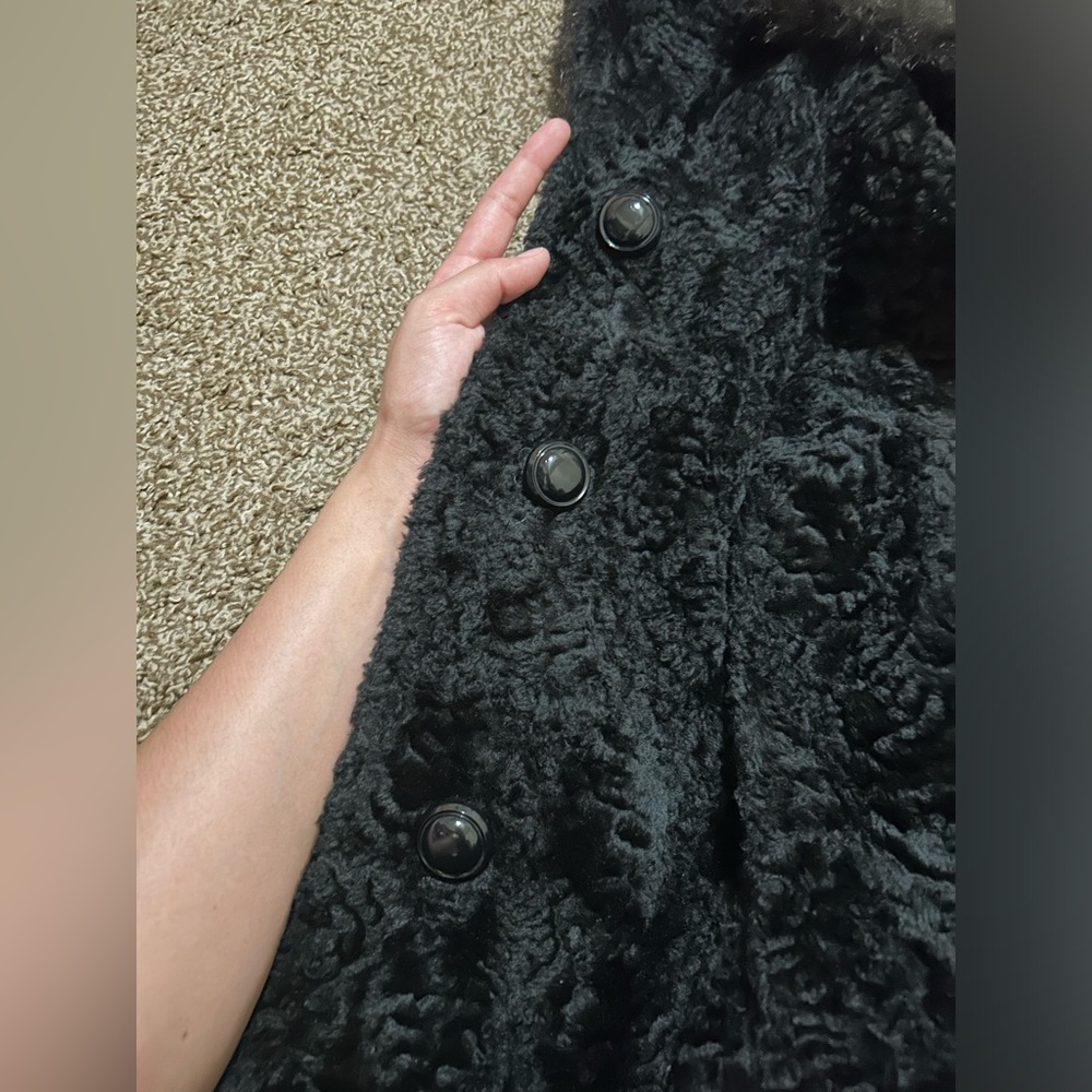 Betty Rose Vintage Fur - Picture 8 of 13